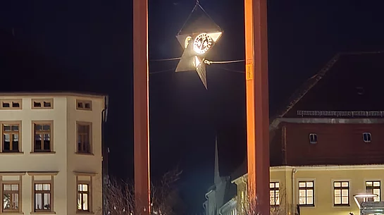 Mediaturm bei Nacht Der Mediaturm mit umgebautem Kaleidozyklus bei Nacht.